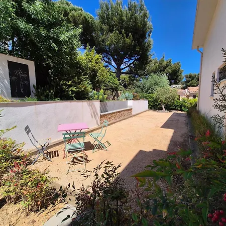 Apartment T2 Neuf Avec Sa Magnifique Vue Sur La Baie De Bandol *